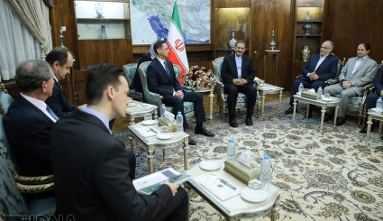 دیدار وزیر اقتصاد مجارستان با جهانگیری