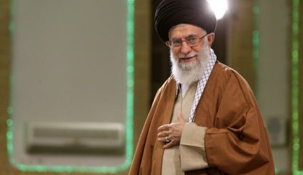 دیدار مسئولان نظام و میهمانان کنفرانس وحدت اسلامى‌ با رهبر انقلاب

