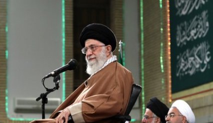 دیدار مسئولان نظام و میهمانان کنفرانس وحدت اسلامى‌ با رهبر انقلاب

