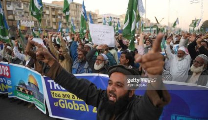 به آتش کشیدن تصویر ترامپ در پاکستان