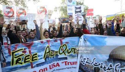 به آتش کشیدن تصویر ترامپ در پاکستان