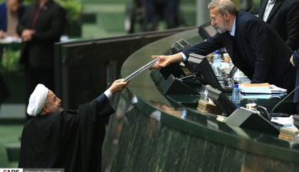تصاویر/ تقدیم لایحه بودجه ۹۷ به مجلس شورای اسلامی