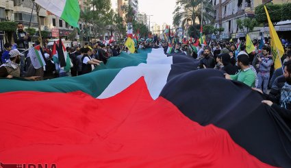 اجتماع عظیم مردم لبنان در حمایت از قدس
