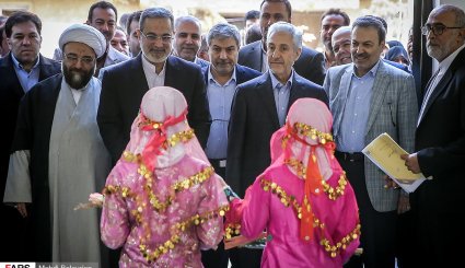تجلیل از برگزیدگان جشنواره پژوهش و فناوری دانش‌آموزی