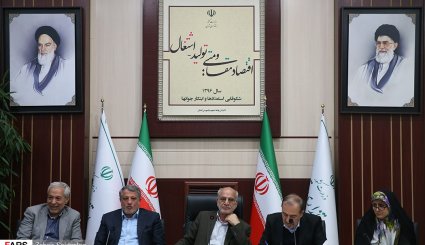 نشست استاندار تهران با اعضای شورای شهر