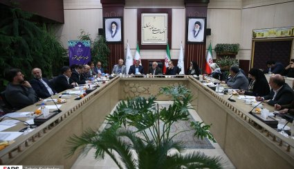 نشست استاندار تهران با اعضای شورای شهر