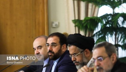  حاشیه‌های جلسه امروز هیات دولت