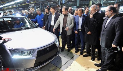 افتتاح خط تولید دو محصول جدید ایران‌ خودرو با حضور رییس مجلس - تصاویر