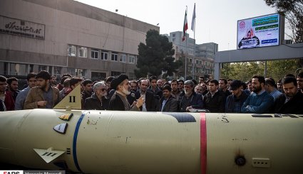 تصاویر/ نمایش موشک بالستیک «ذوالفقار» در دانشگاه امیرکبیر
