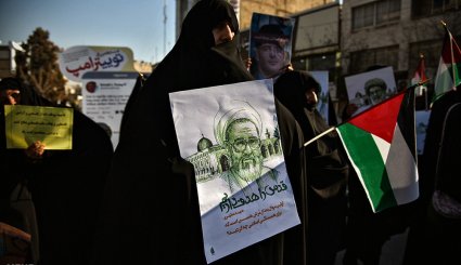 تجمع دانشجویی ضداستکباری در مشهد
