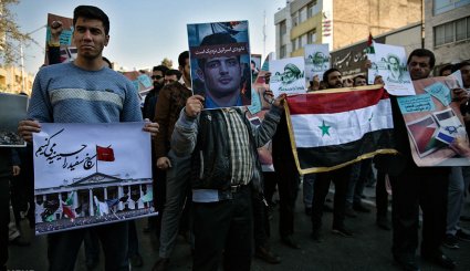 تجمع دانشجویی ضداستکباری در مشهد
