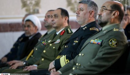  دیدار وابستگان نظامی خارجی مقیم تهران با دریادار خانزادی