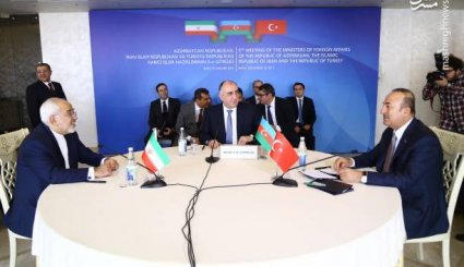 دیدار ظریف با وزیر امور خارجه ترکیه