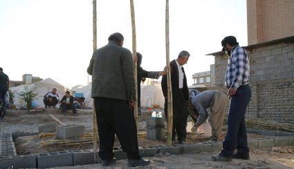 ساخت کپر در مناطق زلزله زده سرپل‌ذهاب
