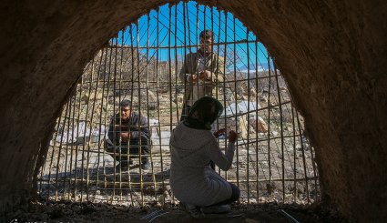ساخت کپر در مناطق زلزله زده سرپل‌ذهاب
