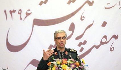 همایش تقدیر از پژوهشگران برتر سپاه
