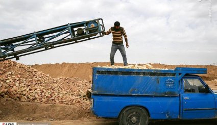 کارگران کم سن‌وسال فاروج
