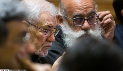 حضور اسقف اعظم ارامنه تهران در شورای شهر
