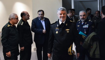 تصاویر/ بازدید فرماندهان ارشد نیرو های مسلح از باغ موزه دفاع مقدس

