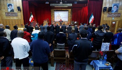 تصاویر/ جشن کریسمس در بازداشتگاه اوین
