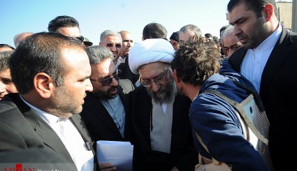 تصاویر/ بازدید رییس قوه قضاییه از مناطق زلزله زده کرمانشاه
