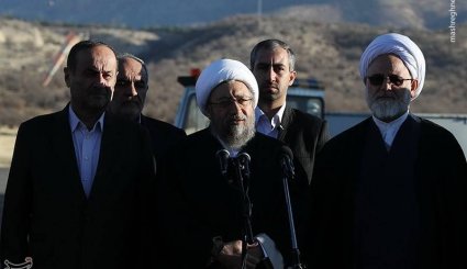  سفر آیت الله آملی لاریجانی به ایلام + تصاویر