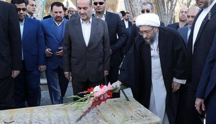  سفر آیت الله آملی لاریجانی به ایلام + تصاویر