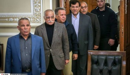  تقدیر لاریجانی از قهرمانان وزنه برداری