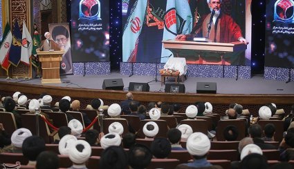 نخستین کنگره یکصد هزار شهید روحانی استان قم
