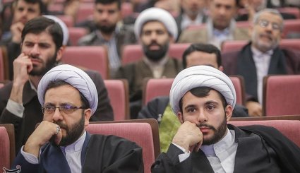 نخستین کنگره یکصد هزار شهید روحانی استان قم
