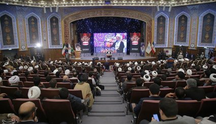 نخستین کنگره یکصد هزار شهید روحانی استان قم
