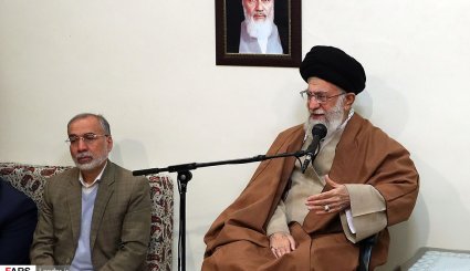 تصاویر/ دیدار جمعی از خانواده‌های شهدا با رهبر انقلاب
