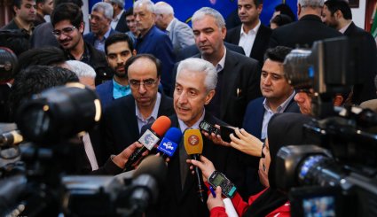 تقدیر از برگزیدگان المپیادهای علمی
