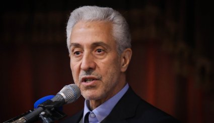 تقدیر از برگزیدگان المپیادهای علمی

