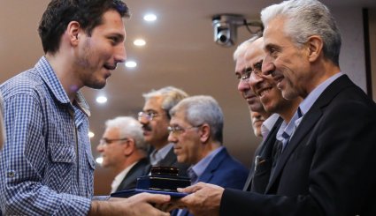 تقدیر از برگزیدگان المپیادهای علمی

