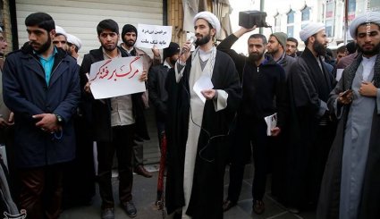 اجتماع طلاب و دیدار با آیت‌الله نوری همدانی