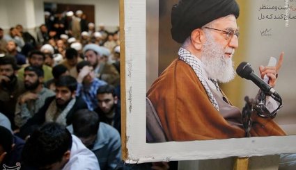 اجتماع طلاب و دیدار با آیت‌الله نوری همدانی