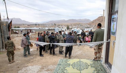  تحویل اولین مسکن نوساز به زلزله زدگان کرمانشاه