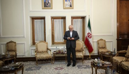 دیدار وزیر امور خارجه با نمایندگان کشورهای لهستان،غنا،شیلی
