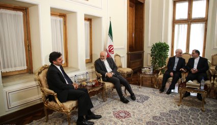 دیدار وزیر امور خارجه با نمایندگان کشورهای لهستان،غنا،شیلی
