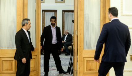 دیدار وزیر امور خارجه با نمایندگان کشورهای لهستان،غنا،شیلی
