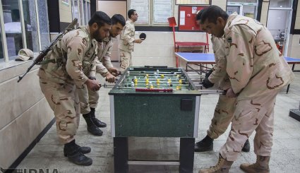 مرزبانان پاسگاه «ساوجی»
