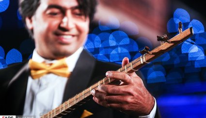 جشنواره ای برای رنگها و آواها
