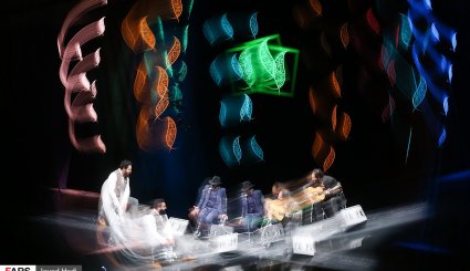 جشنواره ای برای رنگها و آواها
