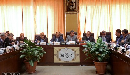 تصاویر/ نشست مشترک کمیسیون اقتصادی مجلس با وزرای اقتصادی دولت
