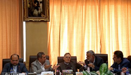 تصاویر/ نشست مشترک کمیسیون اقتصادی مجلس با وزرای اقتصادی دولت
