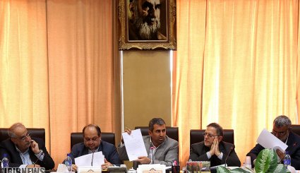 تصاویر/ نشست مشترک کمیسیون اقتصادی مجلس با وزرای اقتصادی دولت

