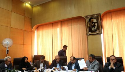 تصاویر/ نشست مشترک کمیسیون اقتصادی مجلس با وزرای اقتصادی دولت
