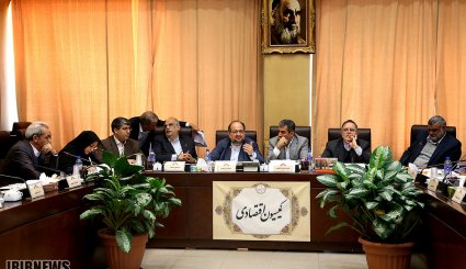 تصاویر/ نشست مشترک کمیسیون اقتصادی مجلس با وزرای اقتصادی دولت
