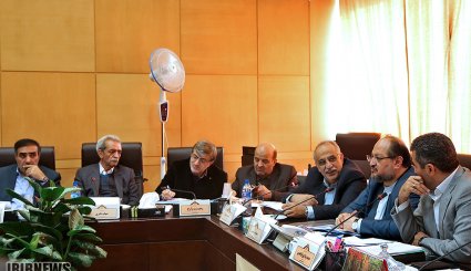 تصاویر/ نشست مشترک کمیسیون اقتصادی مجلس با وزرای اقتصادی دولت
